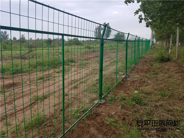 http://m.jiledao111.cn高速網圍欄