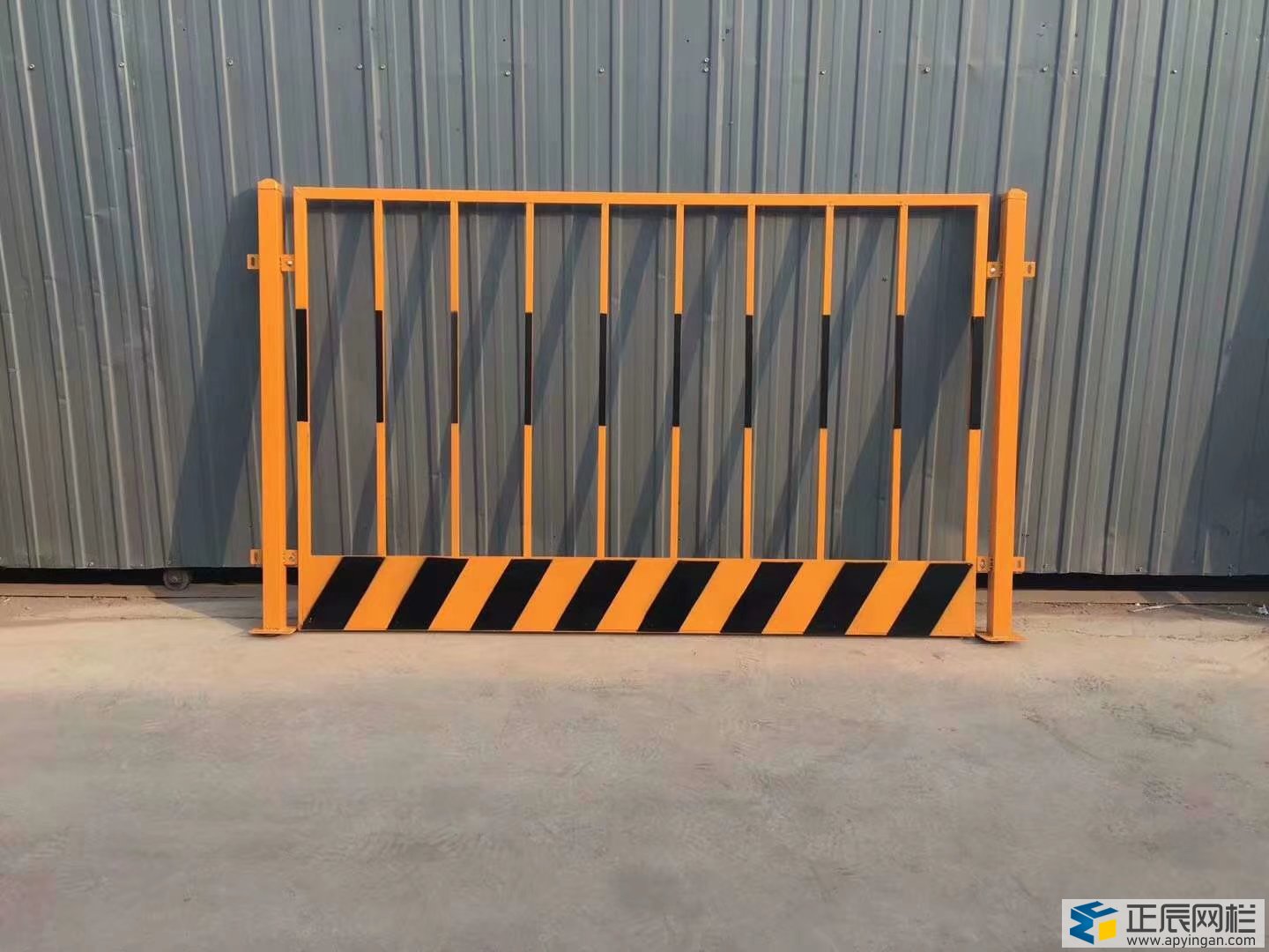 基坑護欄廠家圖片