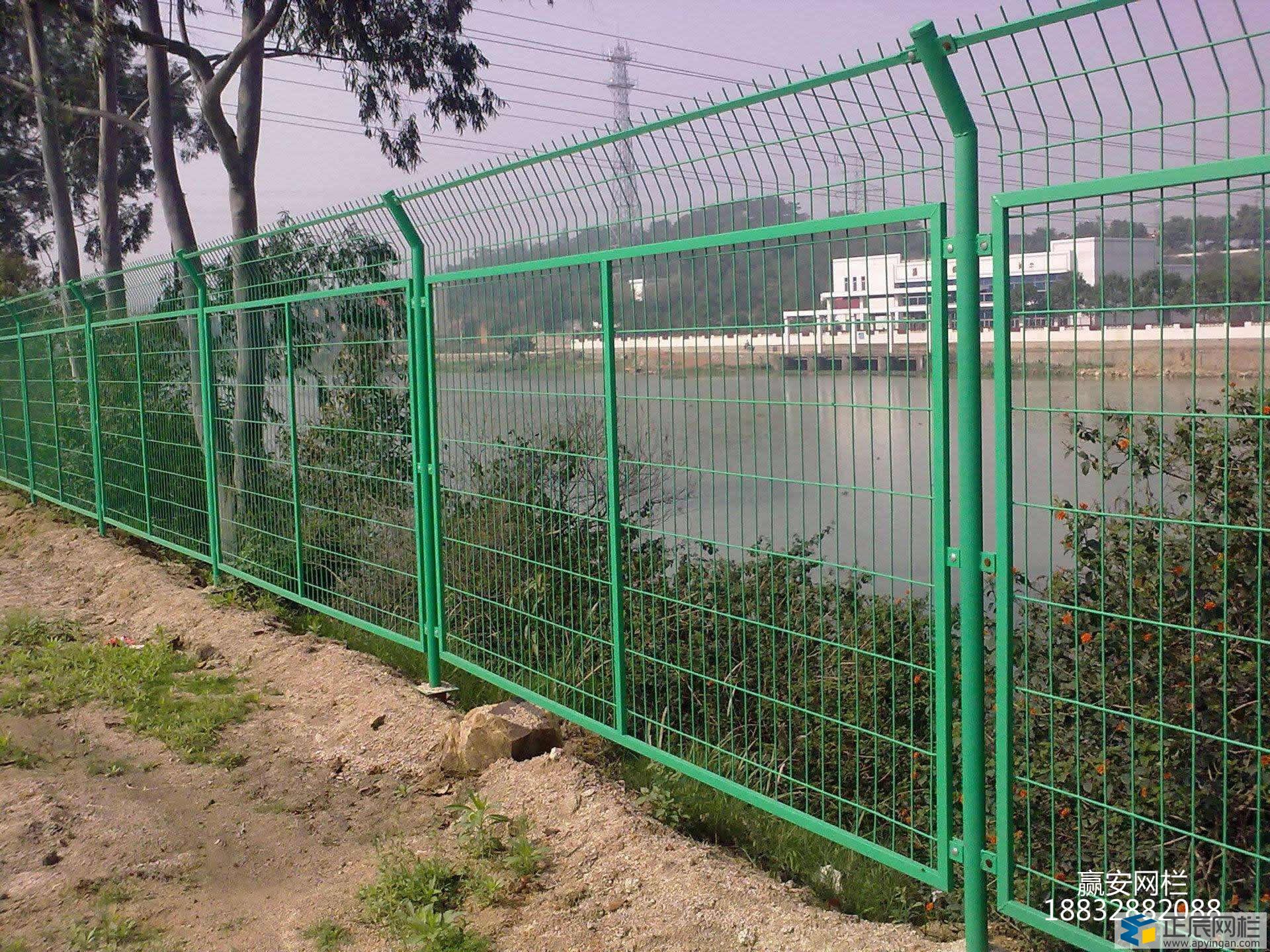鐵絲網(wǎng)圍欄規(guī)格